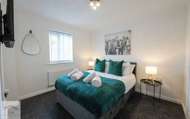 Comfy House - Sleeps 14 - 14 min to City Centre