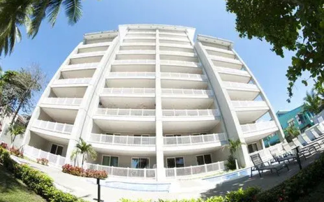 Daystar The Palms
