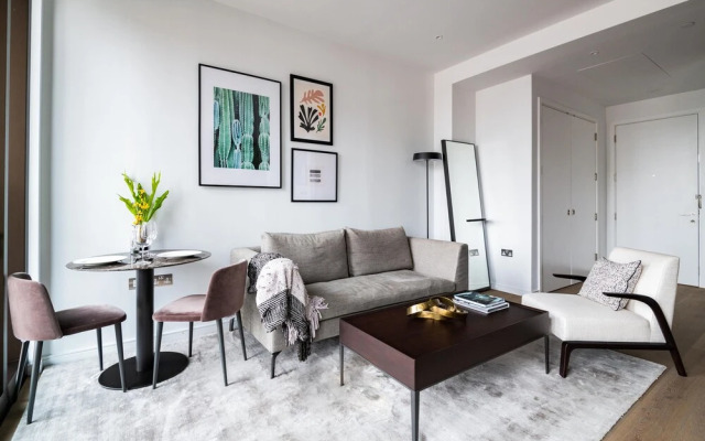 Immaculate New Studio Apartment in Canary Wharf