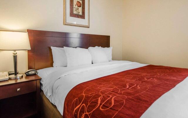 Quality Suites Jeffersonville - Louisville North
