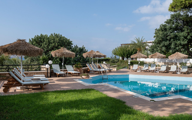 Alianthos Suites