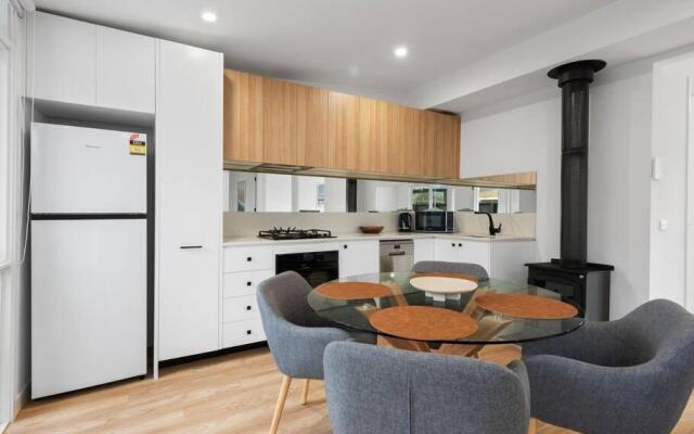 Proton Beach Villa 2 - DISCOUNTED NEW LISTING