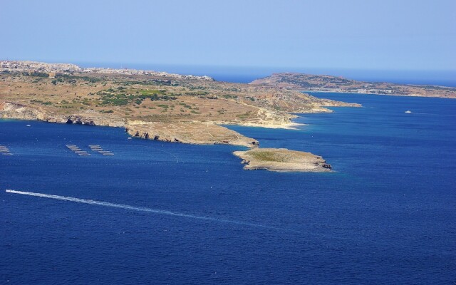 Blue Harbour 2 by Getaways Malta