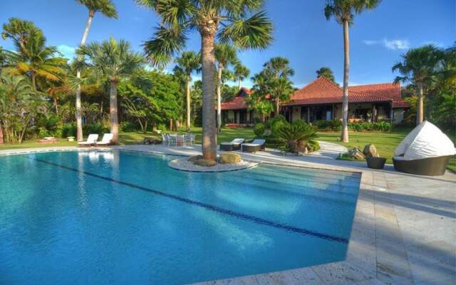 Villa Ataraxia Luxury Beachfront Vacation Rental