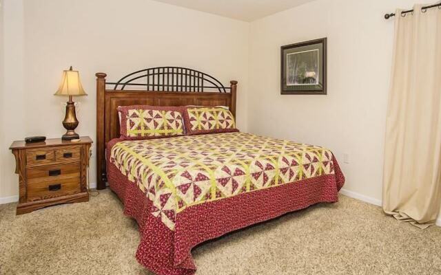 Whispering Pines by Vtrips