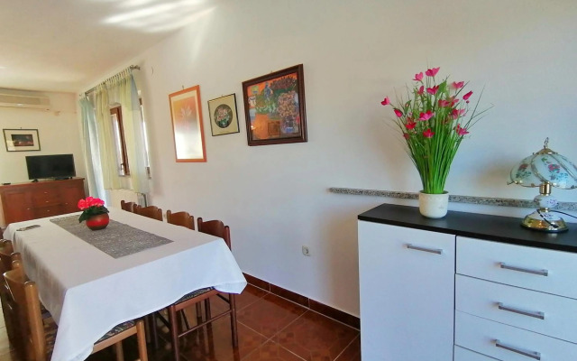 House Nadia, village Sveti Kirin