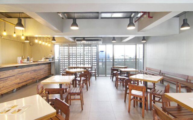 BRBlock Boutique and Residences
