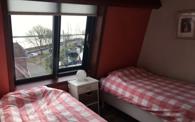 Aan de Kade Comfortable Holiday Residence