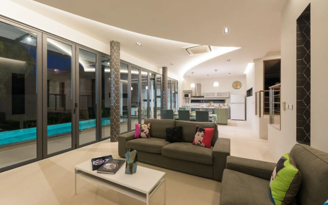 Picasso Villa Phuket - Paloma