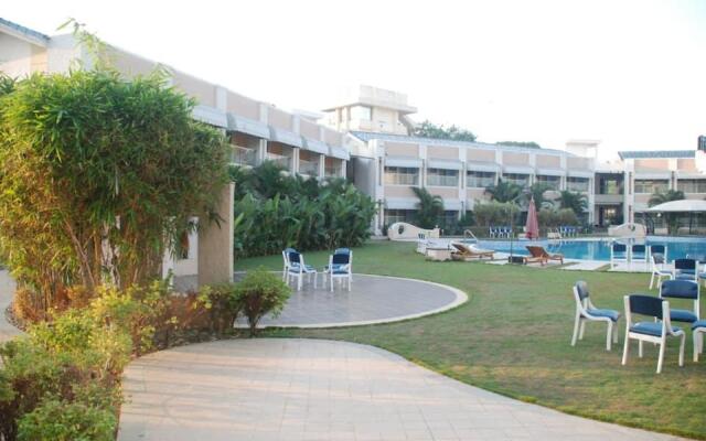Azzaro Resort & Spa