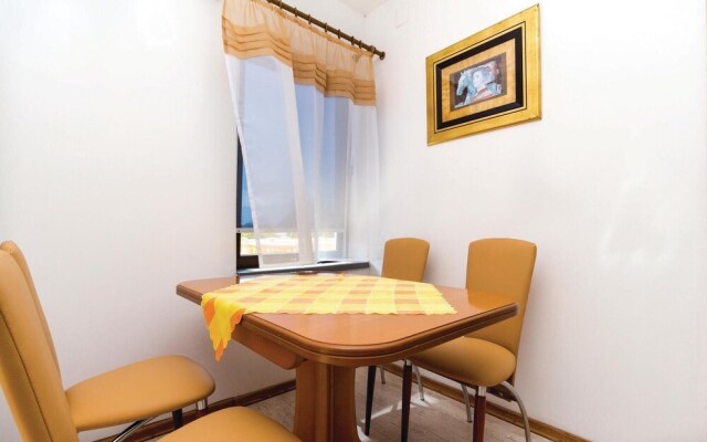 Beautiful Home in Klenovica With 7 Bedrooms and Wifi