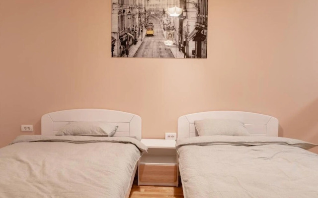AirMi Hotel