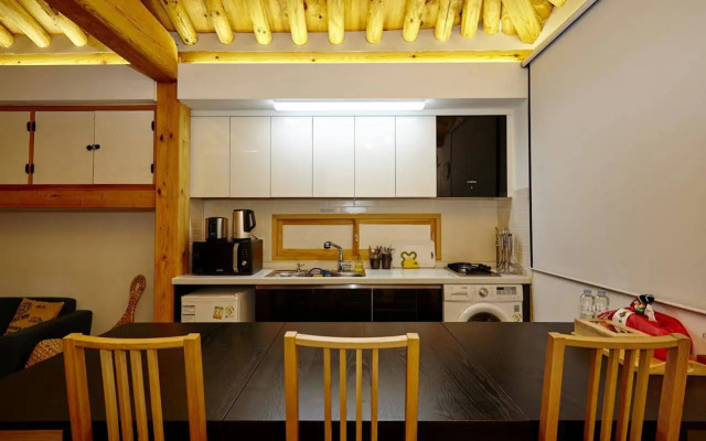 Hanok 24 guesthouse Gyeongbokgung