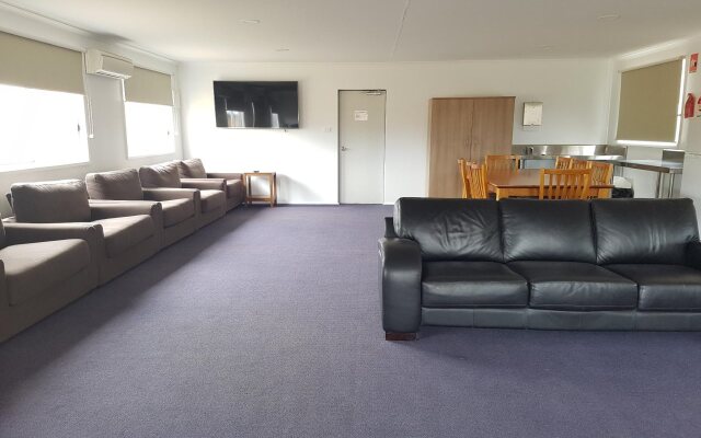 Canberra Carotel Motel