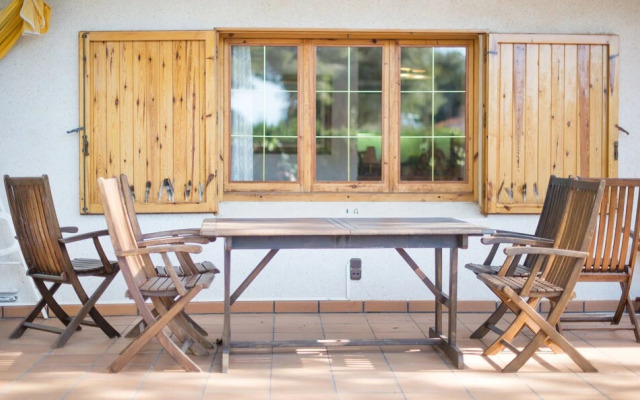 Villa Creixell with pool TH 64