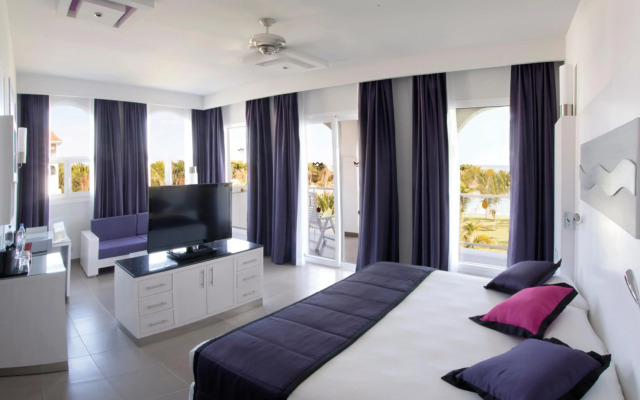 Hotel Riu Palace Mexico - All Inclusive