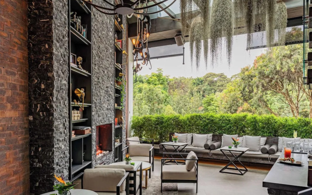Kwetu Nairobi, Curio Collection by Hilton