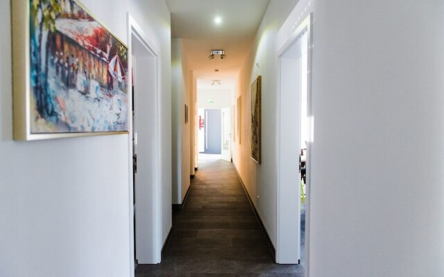 Hotel 37
