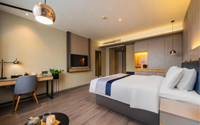 Homeinn Selected Hotel (Chengdu Panda Base Zoo Subway Station) – Guest Rooms – Chengdu
