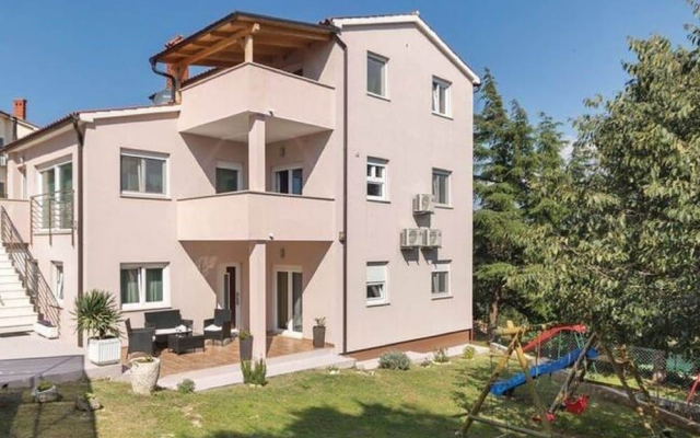 Impressive Apartment With Terrace in Pula Croatia