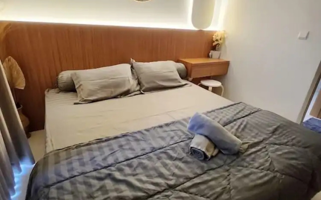 Green Sedayu Apartment by Emily