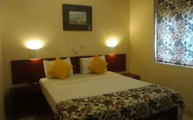 Hotel Sunflower