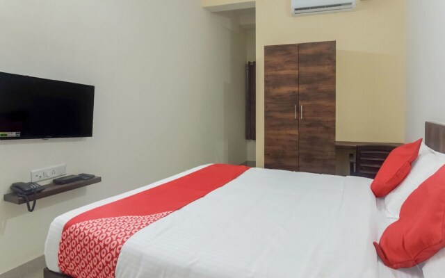 OYO 12347 MV Residency