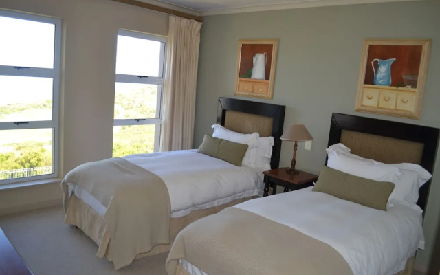 Pinnacle Point - Golf Safari SA