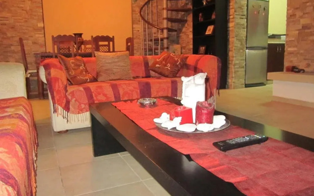Vineland Cottage