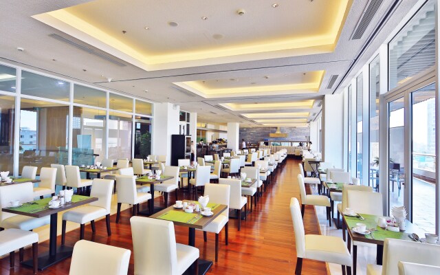 Zen Diamond Suites Hotel