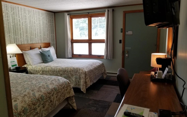White Mountain Motel And Cottages
