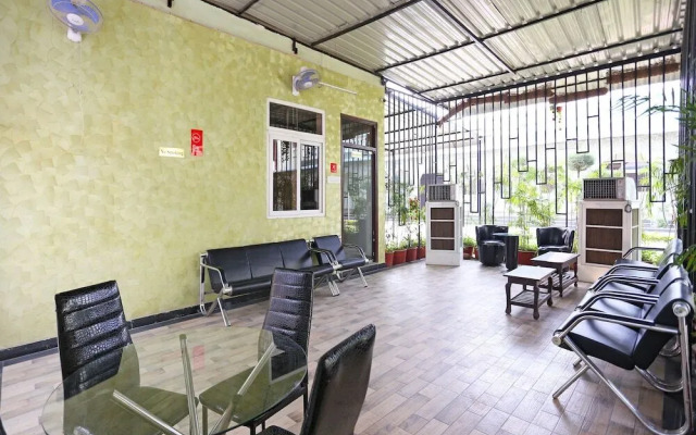 Radhika Resort by OYO Rooms