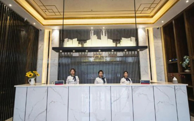 Zhumadian Ruihai Business Hotel