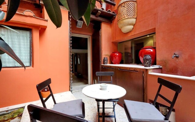 Vicolo del Cinque Terrace Apartment