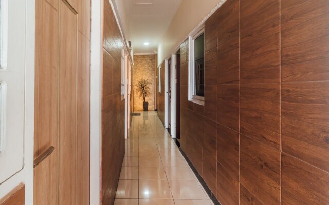 Satria Guest House by OYO Rooms