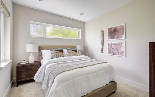 Stunning Guesthouse - Walk Everywhere! Sleeps 6!