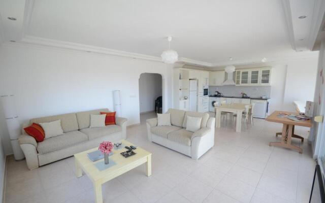 Galaxy 3 Apartment