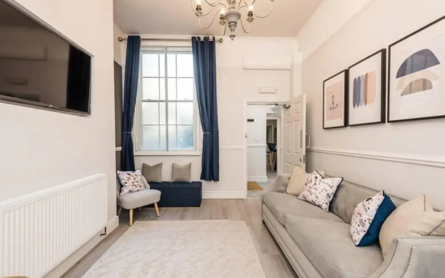 Host Apartments Seel Street Quarters