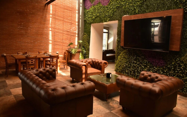 Tierra Adentro Hotel Fashion Grill & Spa