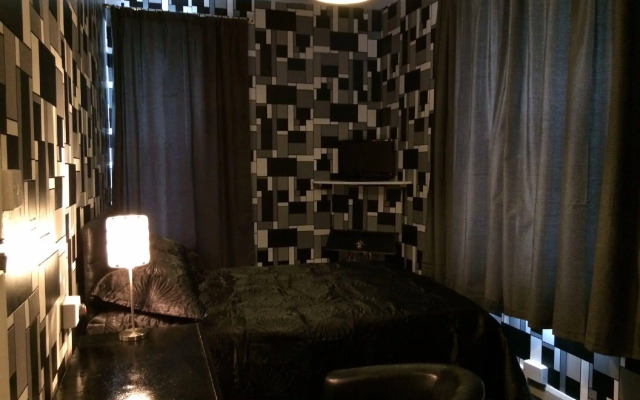 The Carlton Hotel