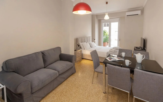 Leonidas Loft in the Heart of Athens by GHH