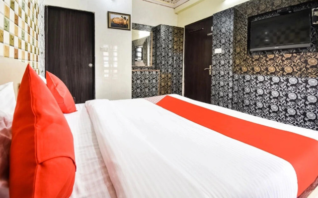 Kesar Palace by OYO Rooms