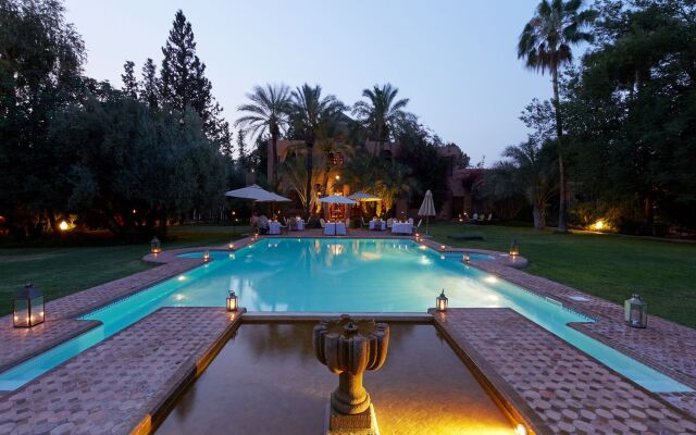 Dar Ayniwen Garden Hotel & Bird Zoo
