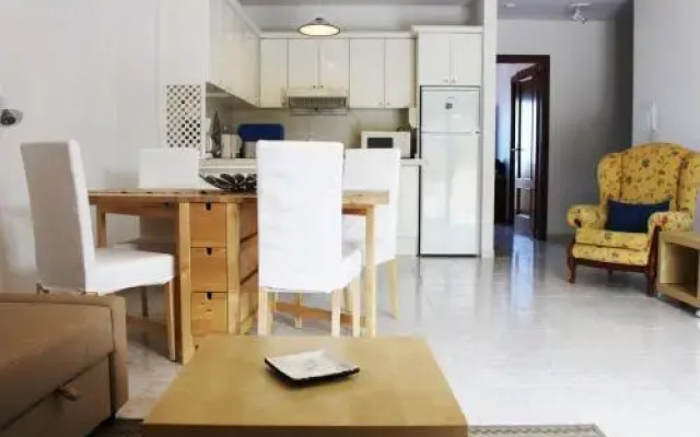 Prime Homes-Bright Attic 2bd Apartment