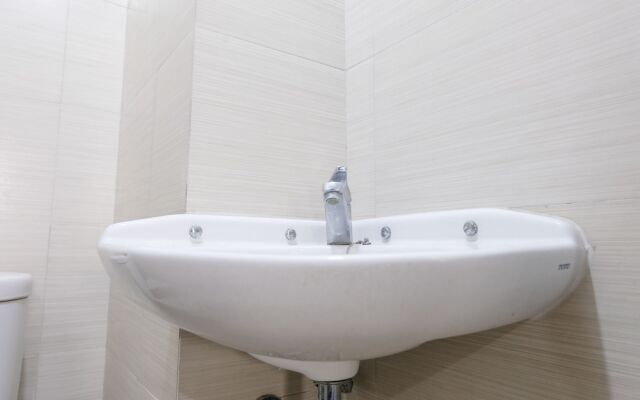 Homey Designed Studio Apartment At Gateway Pasteur