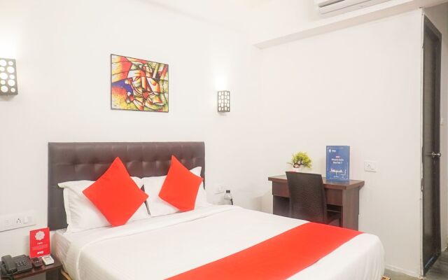 OYO 13304 Divine Destination