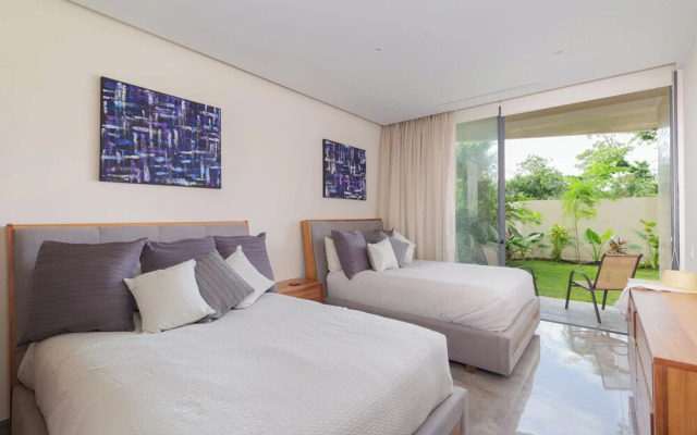 Luxury 2Bed MT D104 By Sandy Powerful