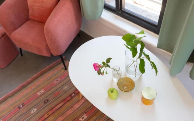 Pink Flamingo Boutique Hostel