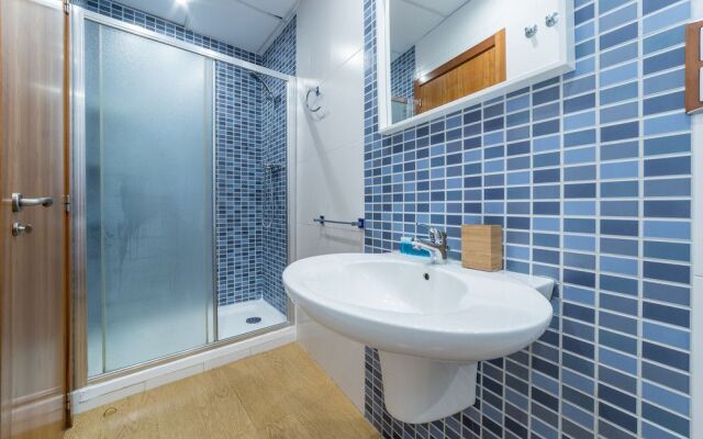 Travel Habitat B Jardines rio Turia