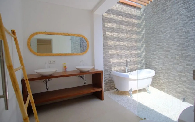 Echo Bali Beach Villas By The Kunci